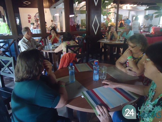 Foto48100