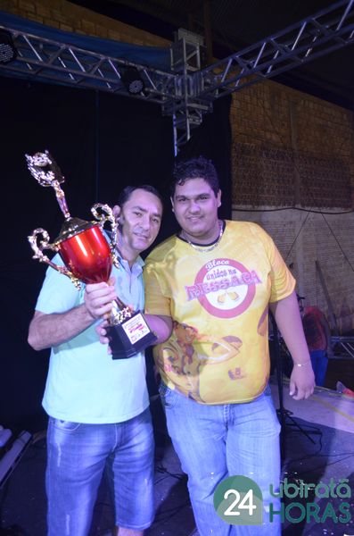 Foto98044