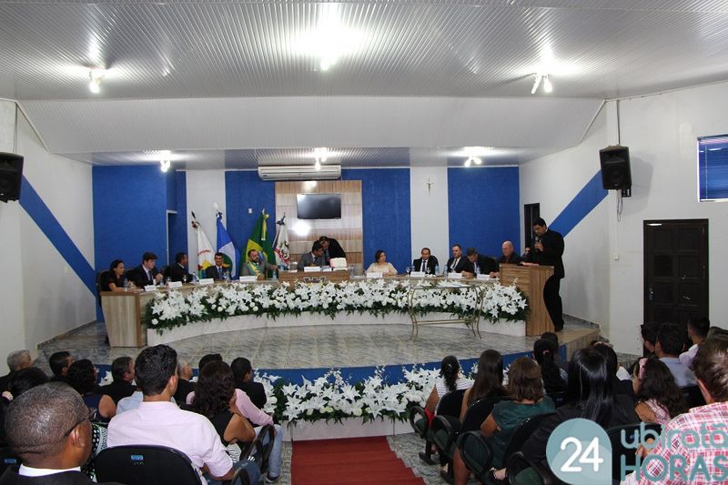Por unanimidade vereadores de Nova Ubiratã elegem nova mesa diretora Foto52042