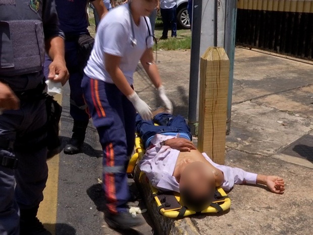 Vigilante reage e atira duas vezes contra assaltante de banco Foto14470