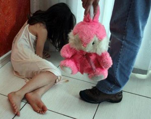 Menina escreve carta e denuncia que pai estupra as 2 irmãs dela em MT Foto55274
