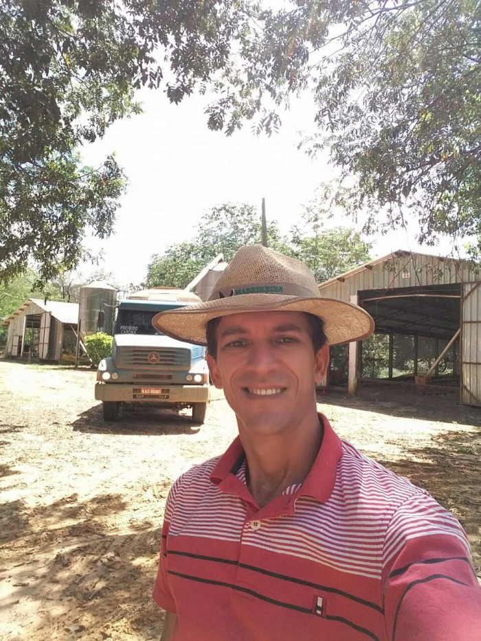 Funcionário de frigorífico morre após receber descarga elétrica Foto5025