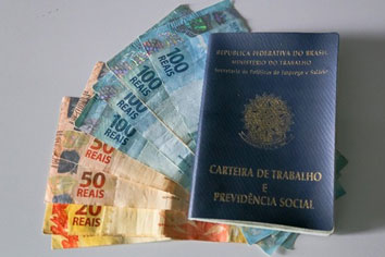 Abono salarial de 2015 está disponível para saque até a próxima semana Foto98081