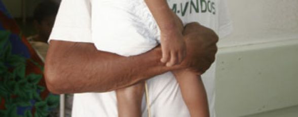 Tio agride e estupra sobrinha de 3 anos em MT Foto99332