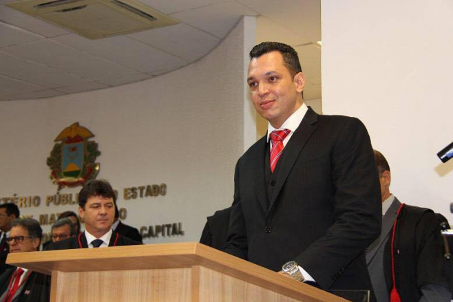 Promotor de MT que humilhou PMs é transferido para Campo Grande Foto35565