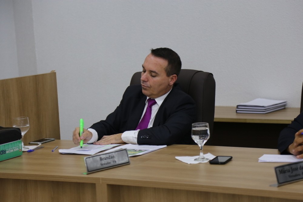 Câmara cassa mandado de vereador acusado de cobrar "mensalinho" de servidores do legislativo Foto88700
