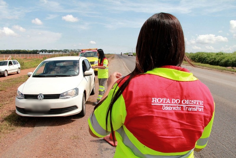 Peça de caminhão se desprende, atinge veículo e mata criança de 07 anos em rodovia de MT Foto50764