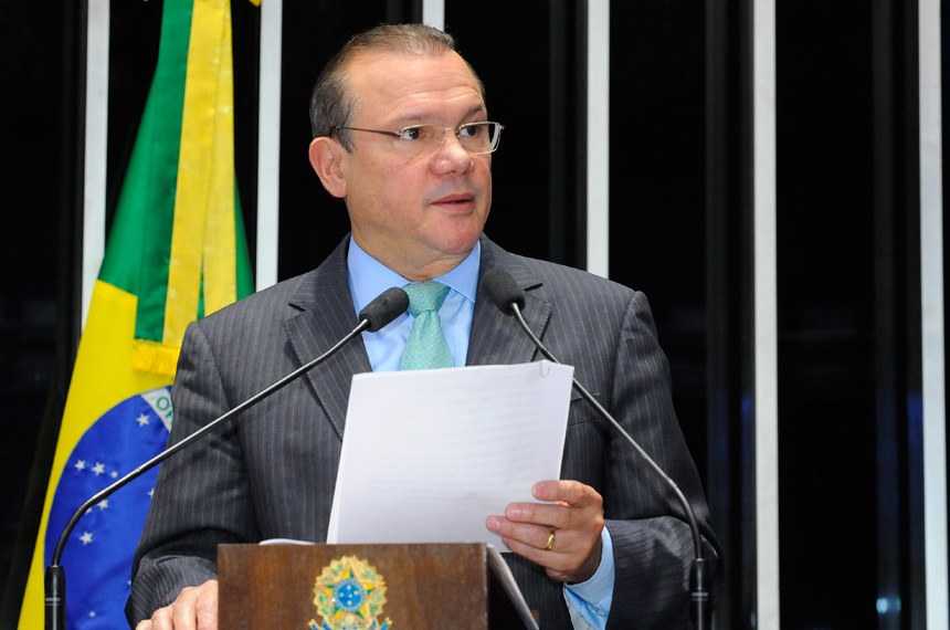 Senador de MT pede decreto presidencial para regularização fundiária Foto69149
