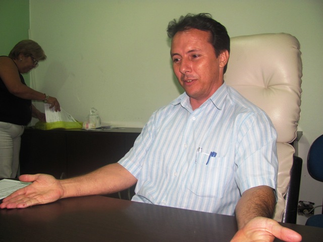 Vereador aciona colega na Justiça após ser chamado de "bicha louca" Foto80394