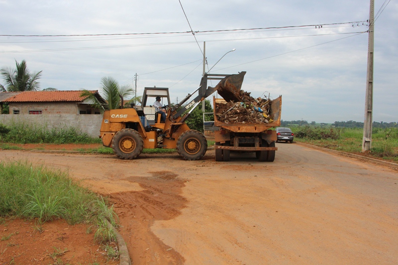 Administração Municipal divulga cronograma para coletas de entulhos e lixo orgânico Foto28285