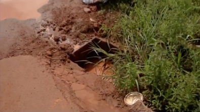 Homem cai em bueiro sem tampa e morre em Sinop Foto12809