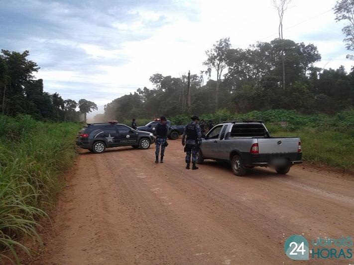 Criminosos furtam veículo e defensivos agrícolas de propriedade rural em Nova Ubiratã Foto91748