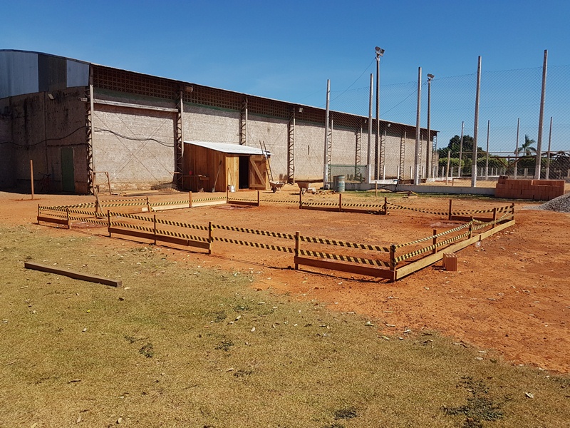 Prefeitura inicia construção de banheiros públicos e pista de skate em espaço de uso coletivo Foto45748