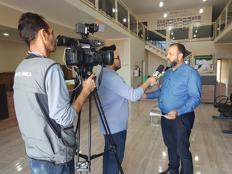 Decreto que regulamenta uso de celular em repartições públicas de Nova Ubiratã será destaque da TV Centro América Foto97120