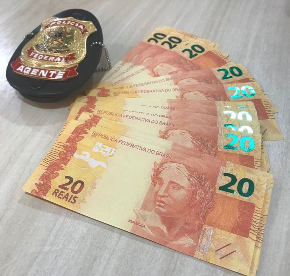 Polícia Federal flagra fábrica de dinheiro falso em Mato Grosso Foto15919