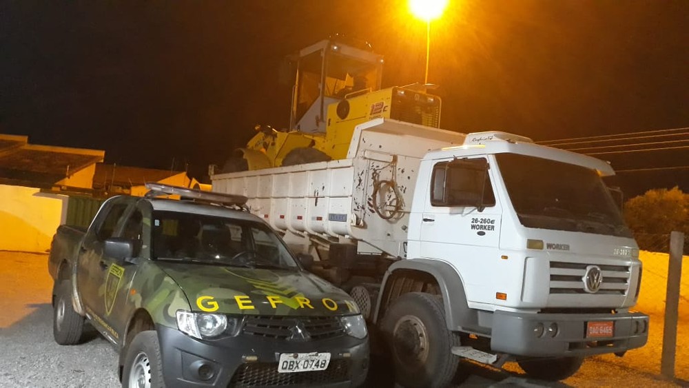 Ladrão de caminhão morre durante confronto com militares do Gefron; motorista é resgatado Foto71425