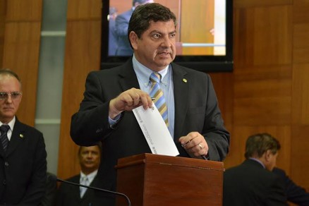 Guilherme Maluf é eleito presidente da Assembleia com 23 votos Foto33559