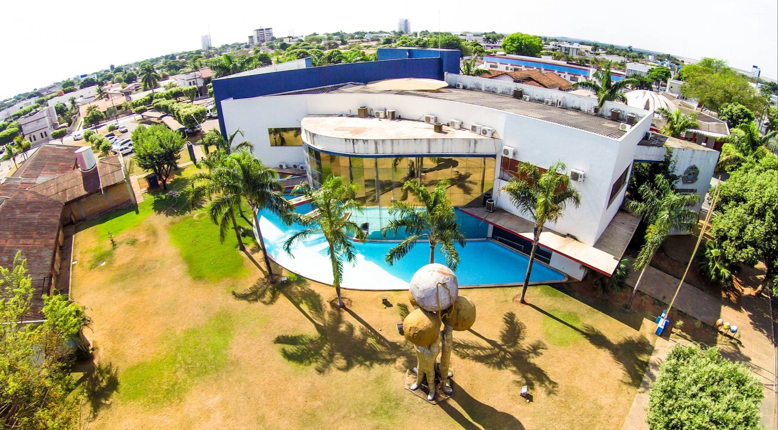 Prefeitura de Sorriso abre 275 vagas em processo seletivo da área da Educação Foto24840