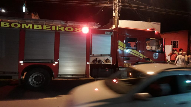Homem é internado após 'quebrar' pênis durante transa em motel Foto48651