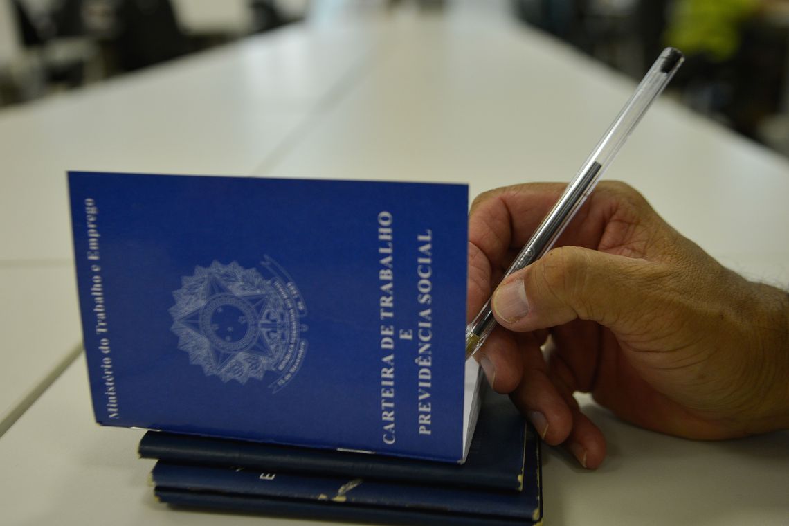 Abono do PIS/Pasep começa a ser pago na próxima quinta-feira (25) Foto12429
