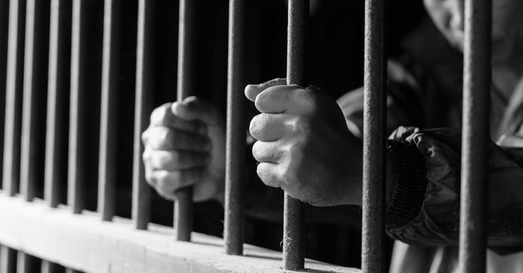 Pai acusado de abusar sexualmente das filhas é preso pela policia civil Foto32311