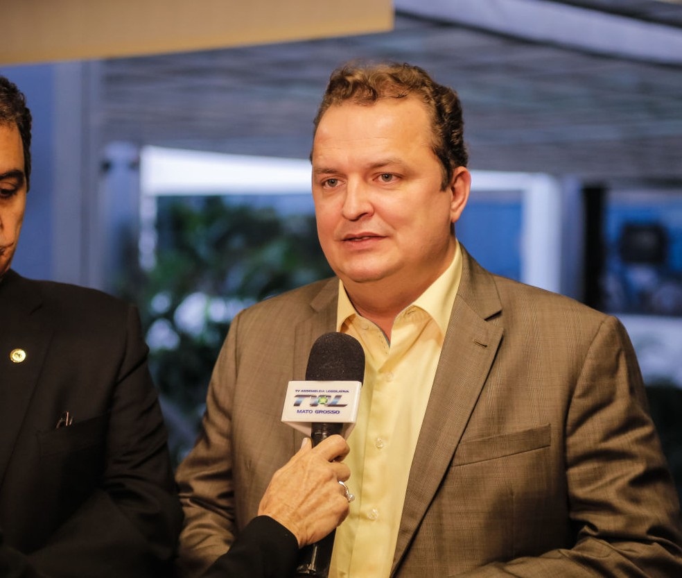 PSB tem pré-candidatos a prefeito em 4 cidades-pólo, revela deputado Max Russi Foto89324