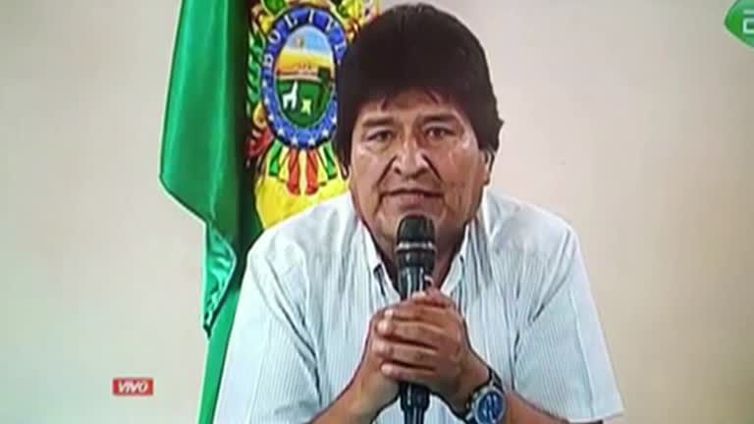 Em meio a protestos, Evo Morales renuncia à presidência da Bolívia Foto11158