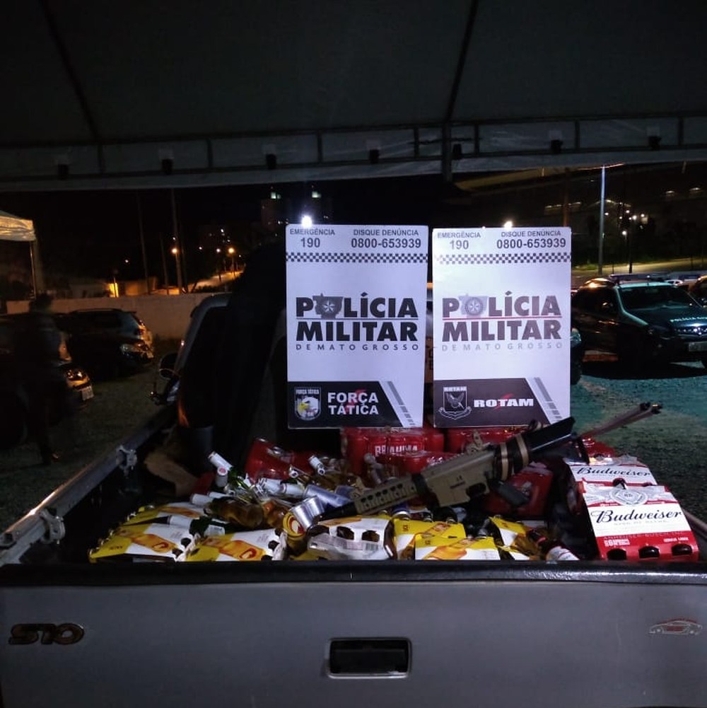 Quatro suspeitos são presos em distribuidora por roubo de carga de bebidas em MT Foto89585