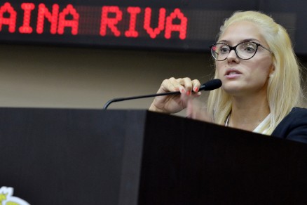 Deputada repudia vinculação de imagens na rede à sua pessoa Foto36121