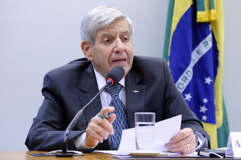 General Heleno será convocado a prestar esclarecimentos sobre nota de ameaça à democracia Foto89448