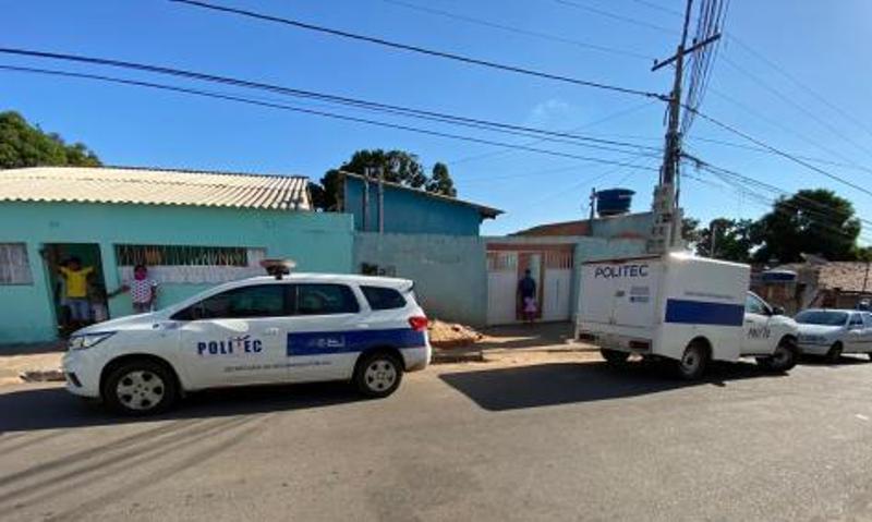 Criança de 7 anos é encontrada sem vida em quarto Foto54281