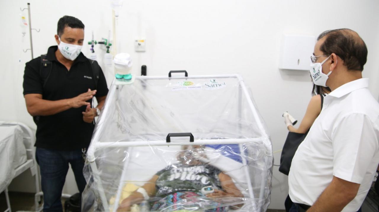 Médico criador da Cápsula Vanessa vem a Sorriso dar instrução de uso do equipamento Foto3150