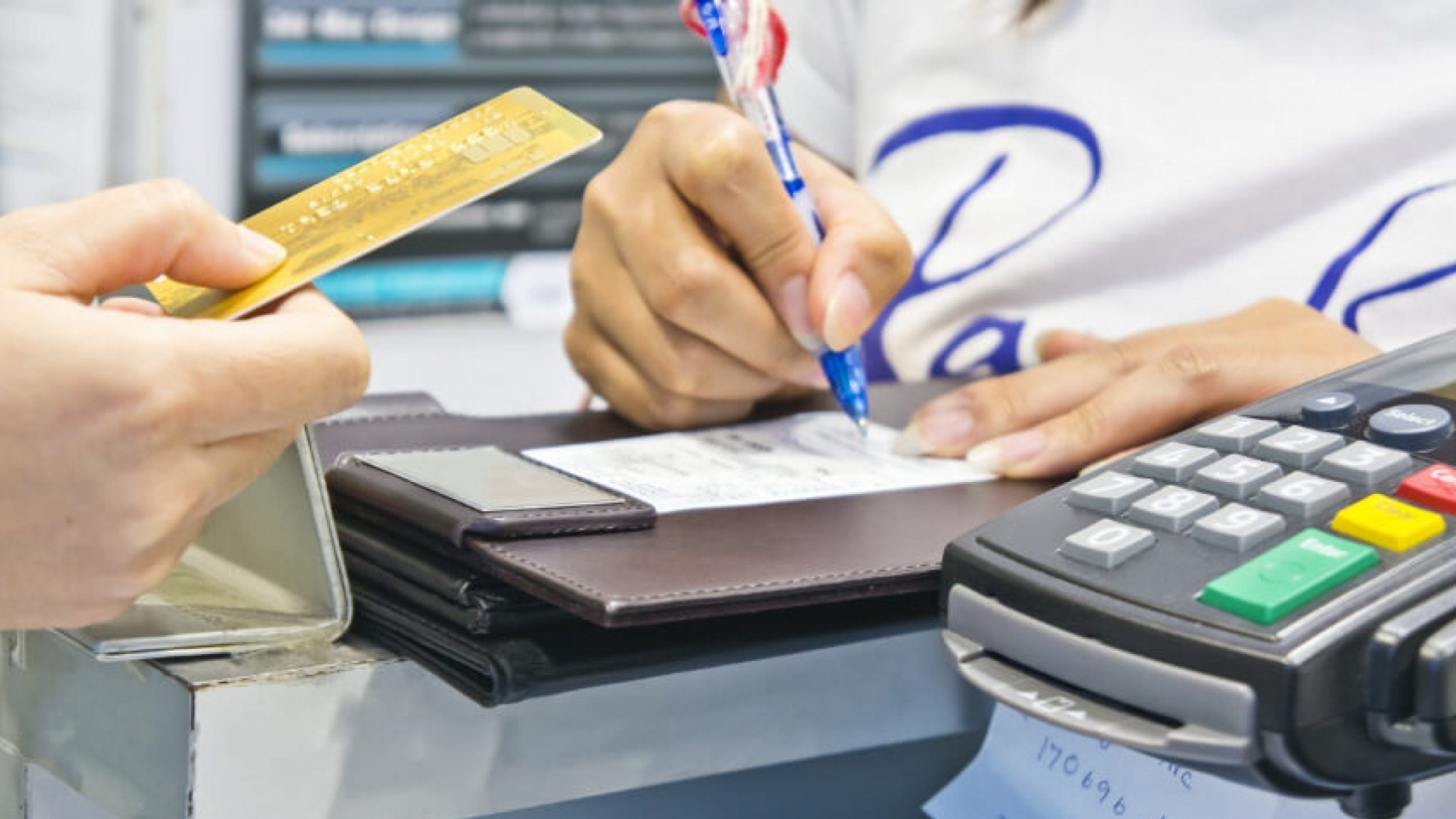 Inadimplência cai no fim de 2020, apesar de alta no endividamento Foto83961