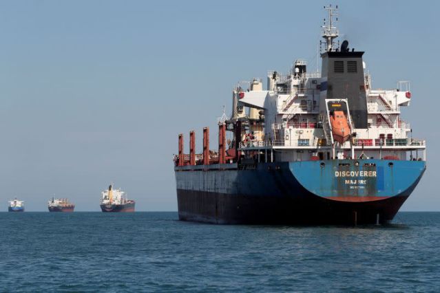 Exportadores de soja e açúcar disputam espaço no porto de Santos Foto51449