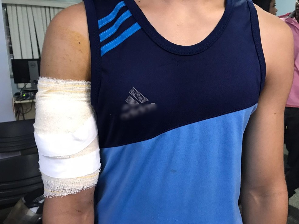 Adolescente leva facada do próprio pai durante confraternização em Sorriso Foto66028