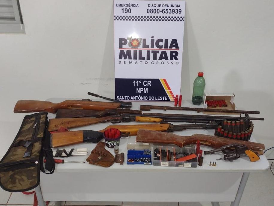 Vítima de violência doméstica denuncia marido e policiais encontram armas de fogo Foto60842
