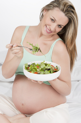 A importância da alimentação na gravidez e os efeitos no bebê Foto92676