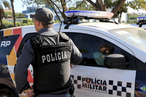 Avó e neto são presos por desacato e racismo, após abordagem da PM Foto22716