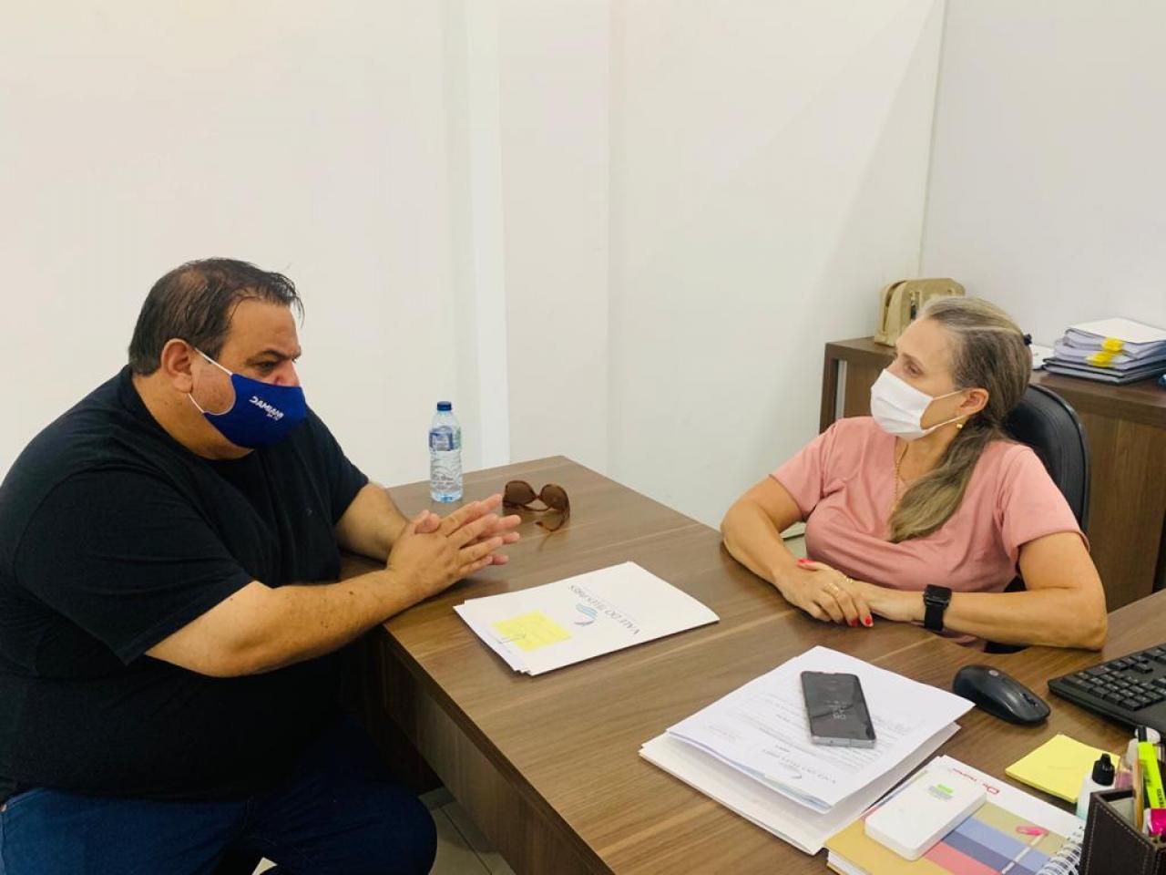 Presidente da Câmara busca alternativas para reduzir filas de espera por exames e cirurgias em Sorriso Foto32073