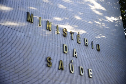 Saúde orienta suspensão de vacinação de adolescentes sem comorbidades Foto99067