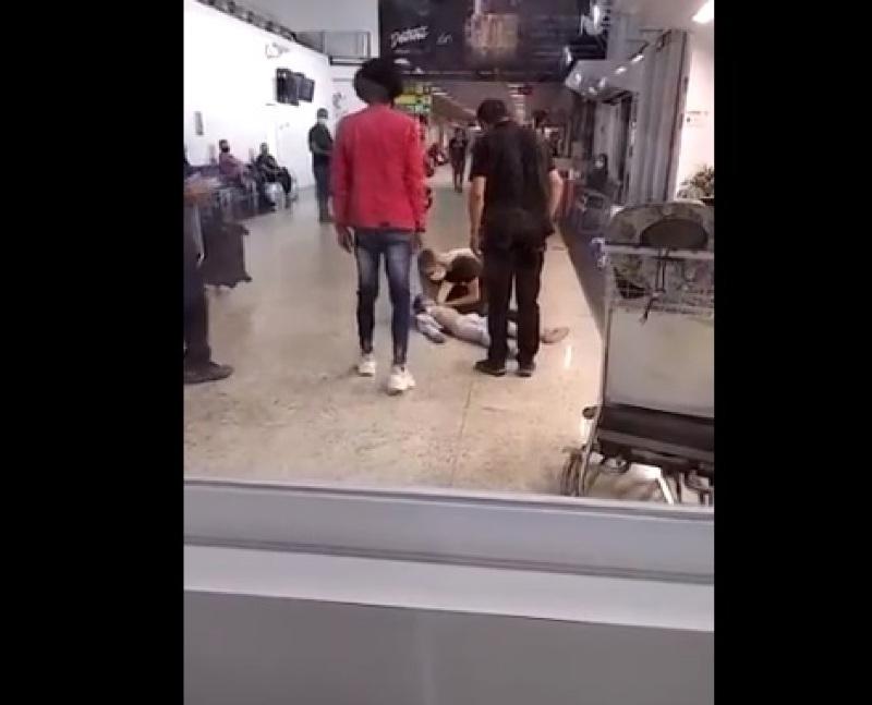 Hospital explica mal-estar em criança que aparece caída no saguão do aeroporto de VG Foto12577
