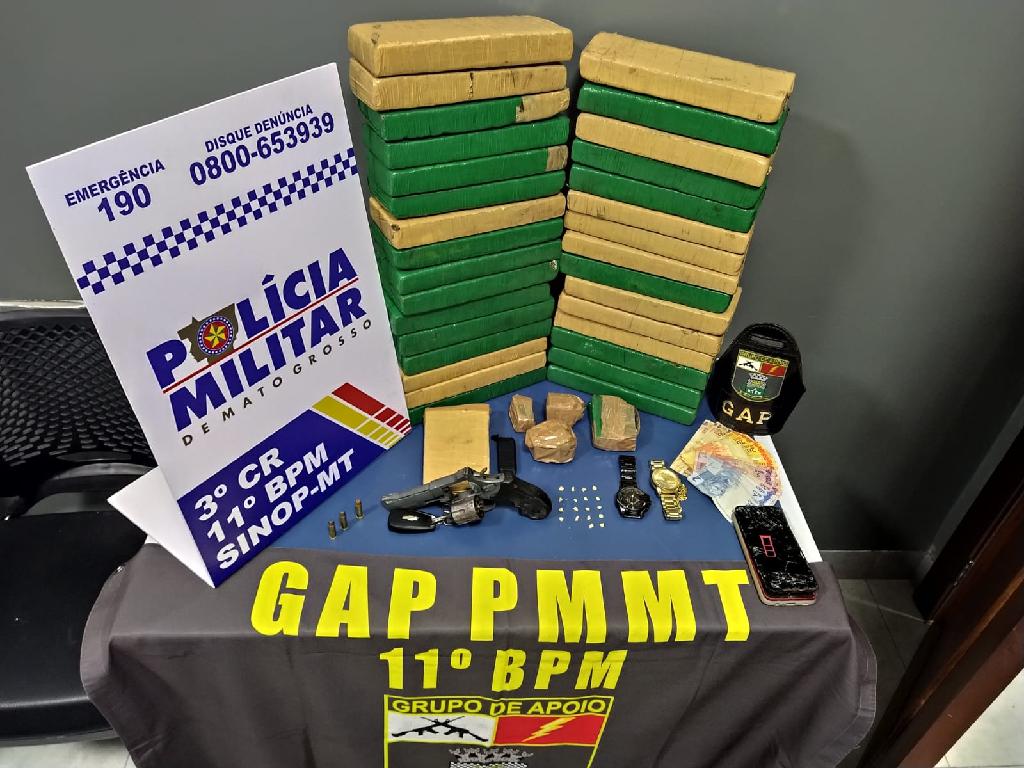 PM desarticula quadrilha e apreende 40 quilos de entorpecentes em Sinop Foto47088