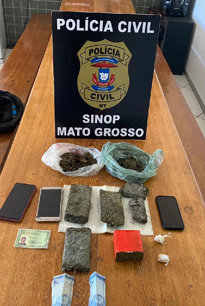 Jovem é preso e dois adolescentes são apreendidos com grande quantidade de maconha Foto32565