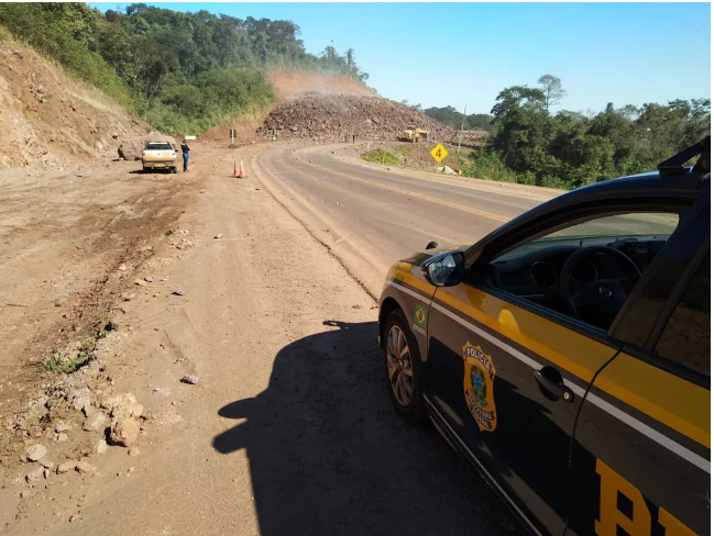 BR-364 será bloqueada nesta quarta-feira (29), para detonação de rochas Foto20253