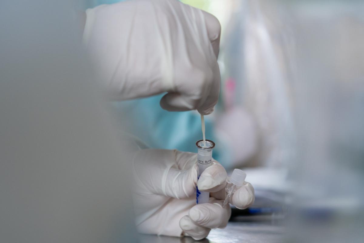 Covid-19 em Mato Grosso mata 10 pessoas e infecta mais de 2,3 mil em 24h Foto89190