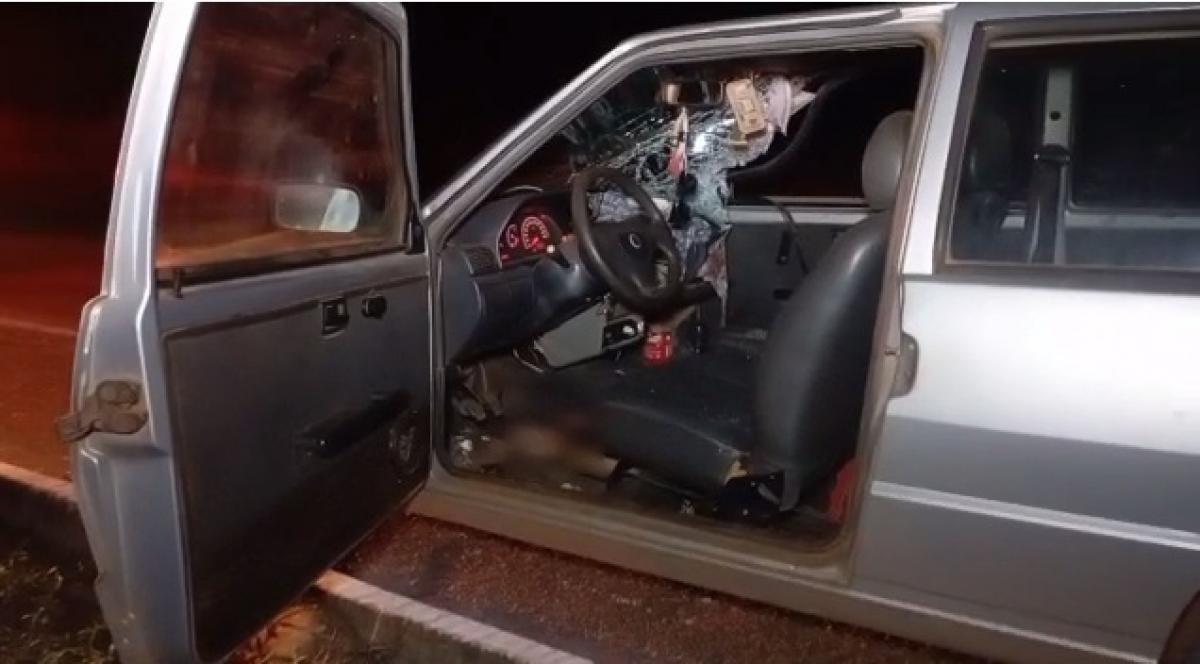 Motociclista tem braço decepado e morre em colisão frontal entre moto e uno Foto38852