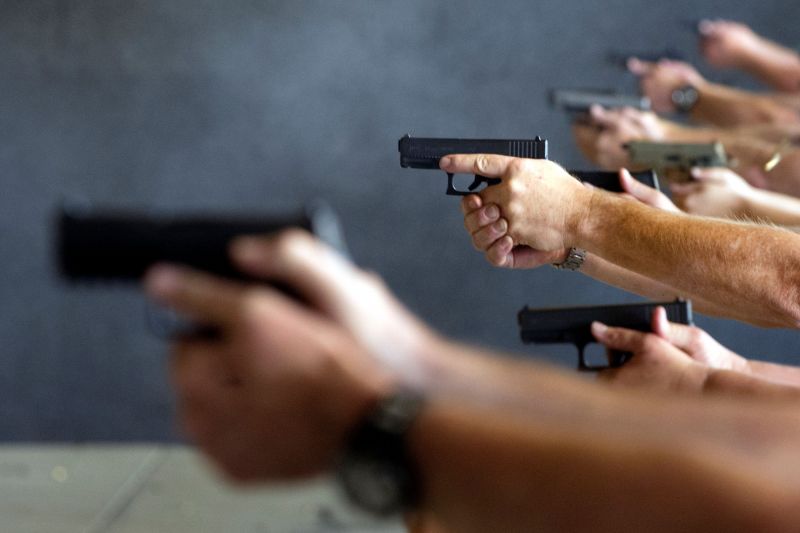 STF forma maioria para manter suspensão de decretos que flexibilizam compra e porte de armas Foto58827