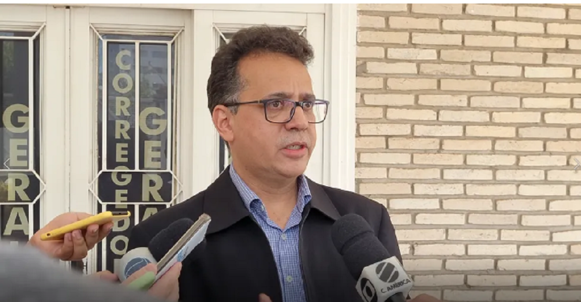 Corregedoria da PJC investiga delegado que invadiu casa e prendeu mulher que teria descumprido medida protetiva Foto65156