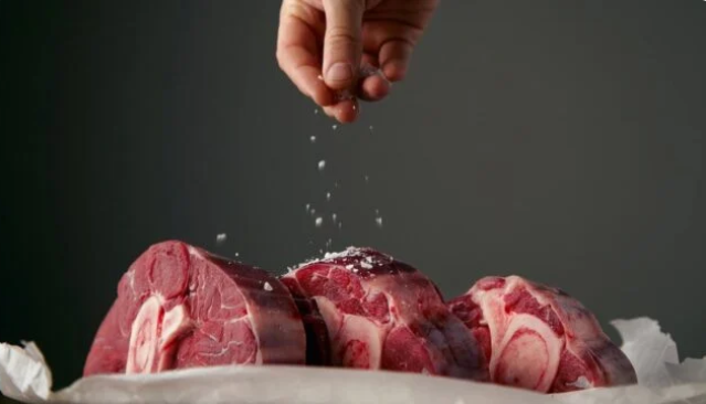 China segue puxando os "trens das exportações" de carnes do Brasil Foto97936