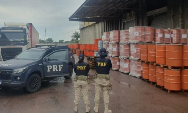 Cerca de 65 toneladas de defensivos agrícolas proibidos são incineradas em Mato Grosso Foto34316